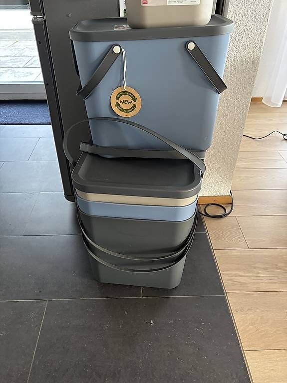 Rotho Contenitori & Simili: Neue Rotho Recyclingbehälter – Nuovo (secondo la descrizione) da Sulgen venduto da siusse7 1