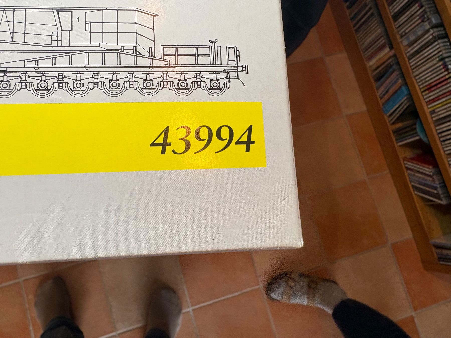 Trix Modelleisenbahnen: Trix DB Tragschnabelwagen H0 – Neu und originalverpackt aus Forch von Hanimann-Robinson 3