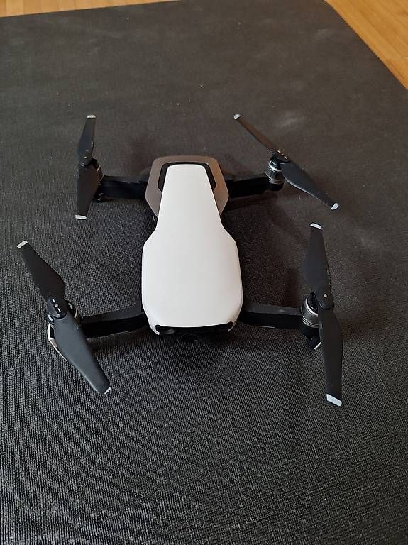 RC Kits de montage: DJI Mavic Air Fly More Combo – D'occasion à Baar par kneedeep 4