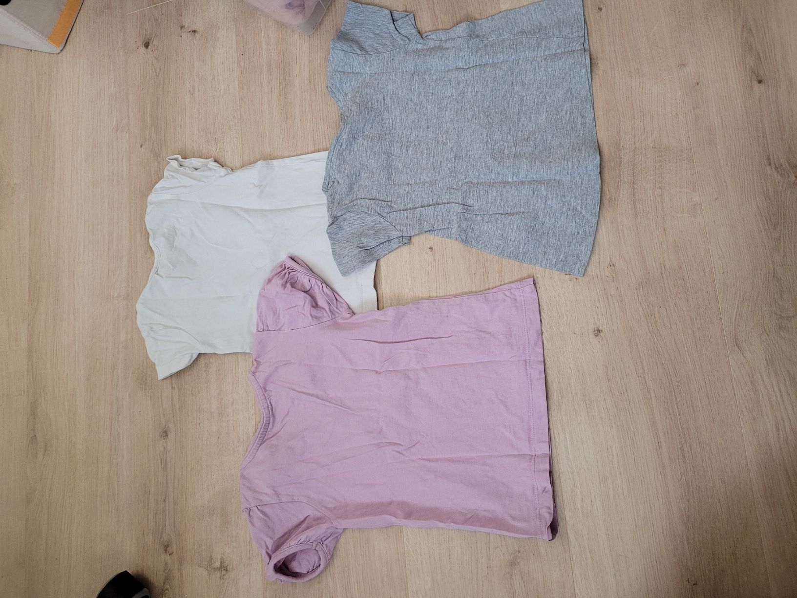 Camicette, T-shirt & Top: T shirts Gr. 98 – Usato da Lupsingen venduto da sta_wgg5 4
