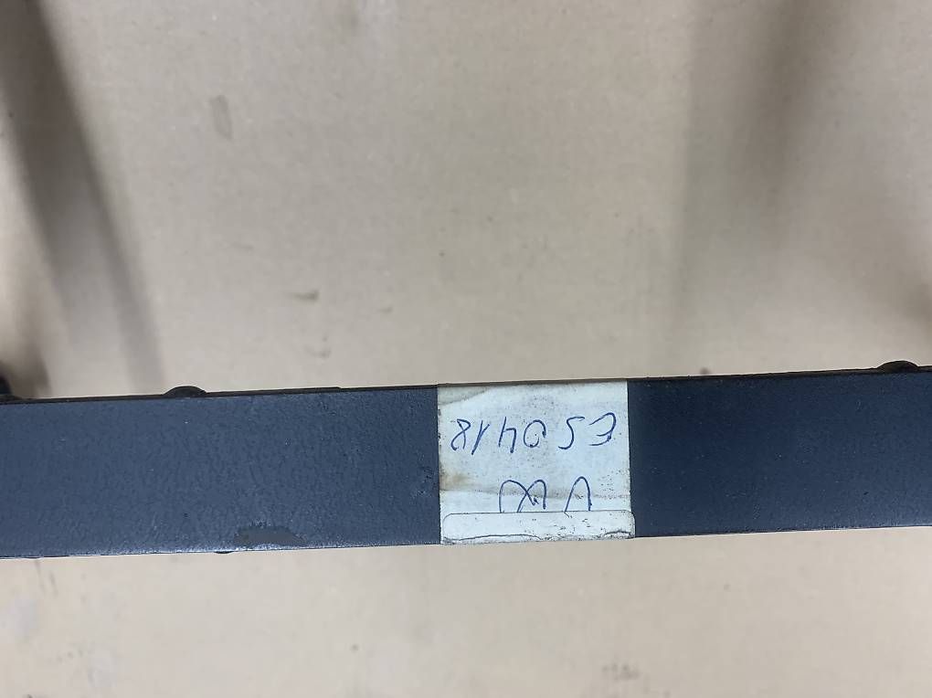 Tutti pezzi di ricambio auto: Recaro Sitzkonsolen VW Käfer – Usato da Appenzell venduto da Autokurt79 2