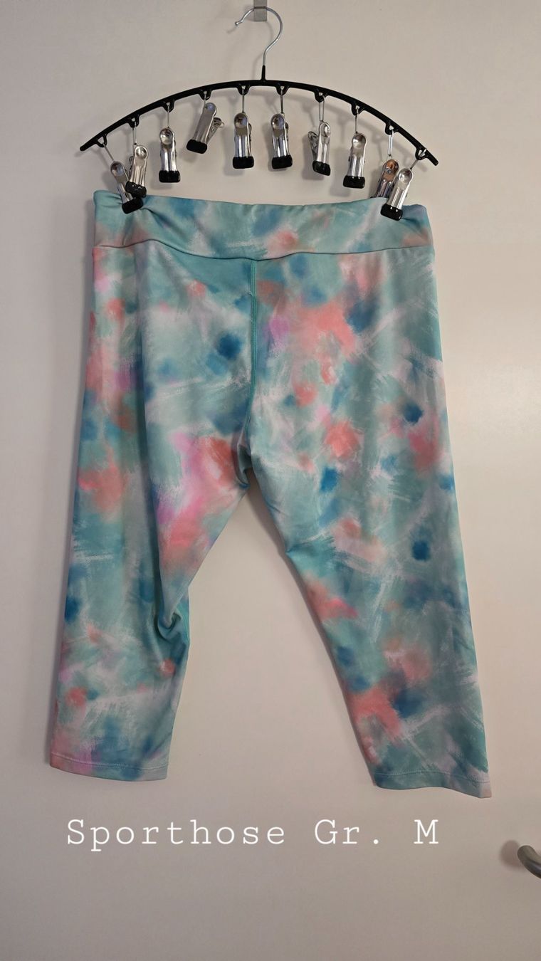 Hosen: Sporthose Gr. M – Gebraucht aus Sumiswald von van_tfv5