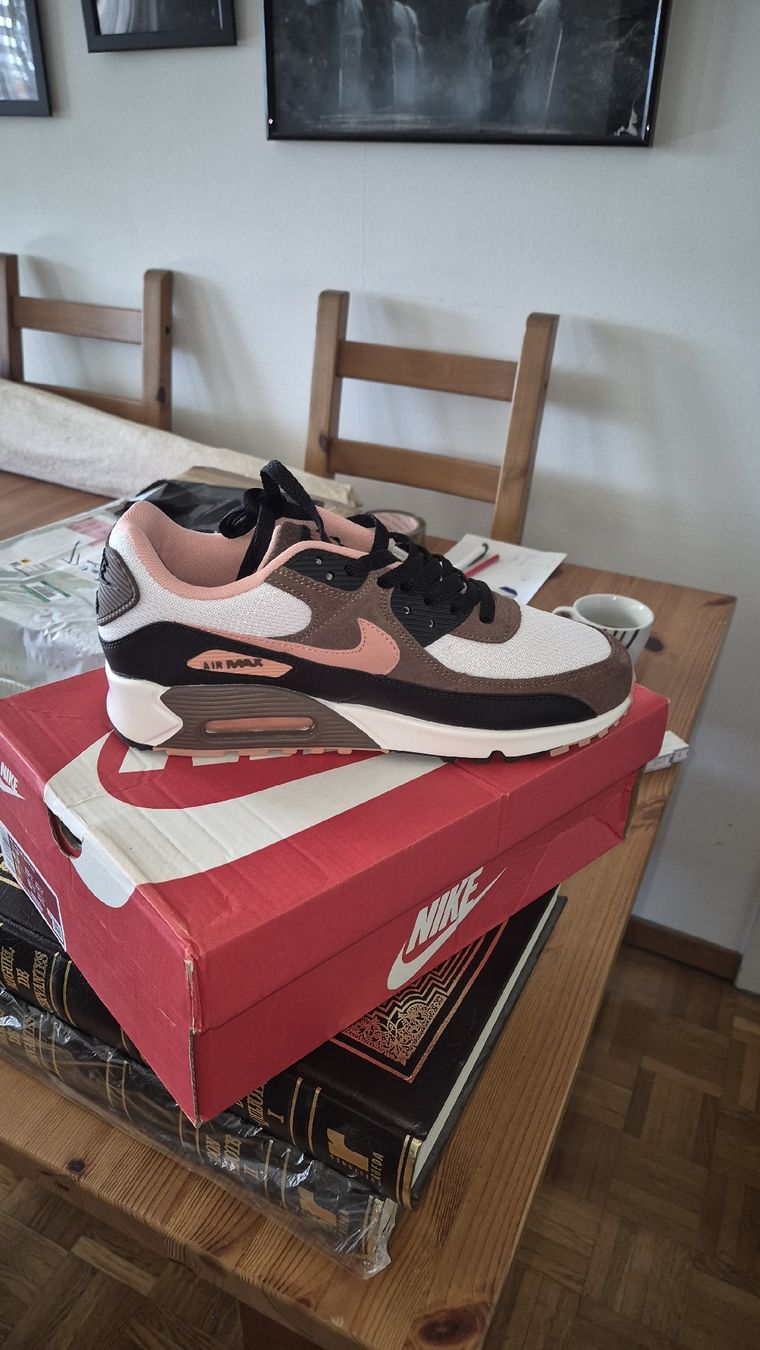 Nike Scarpe da uomo: Nike Air Force Gr.43 – Nuovo e nell'imballaggio originale da Jona venduto da paco1969