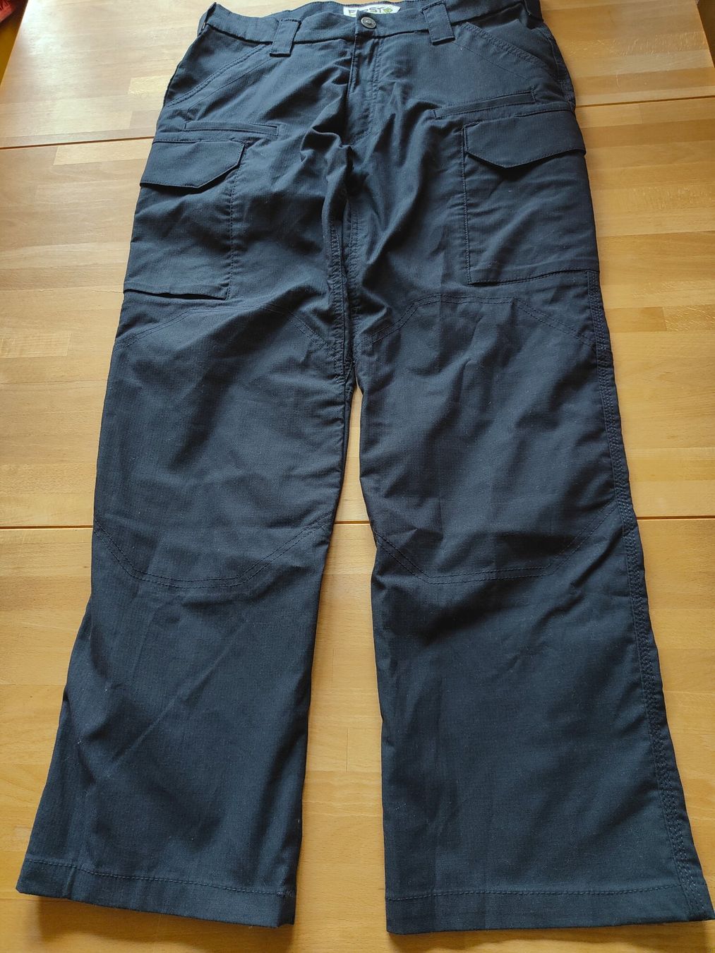 Hosen: Hose V2 Tactical Pants, First Tactical, Midnight Navy 34/30 – Gebraucht aus Oberurnen von Soola