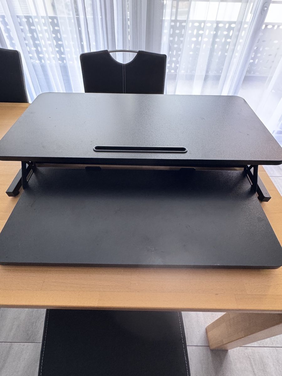 Scrivanie: Computer Stand höhenverstellbar – Usato da Schwyz venduto da wheim4654
