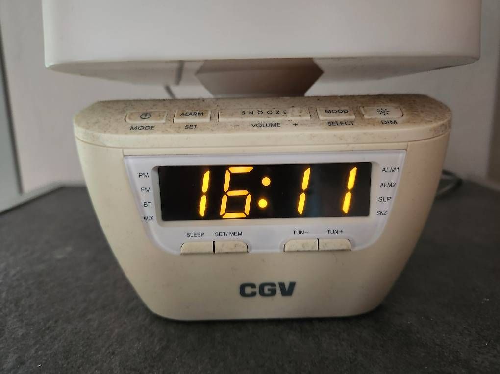 Wecker: Radio réveil  – Gebraucht aus Biel/Bienne von eca_79wj 1