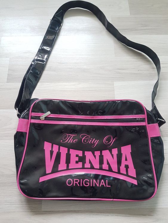 Tragtasche Vienna Robin&Ruth (Gebraucht) in Abtwil SG für CHF 4.5 – mit ...