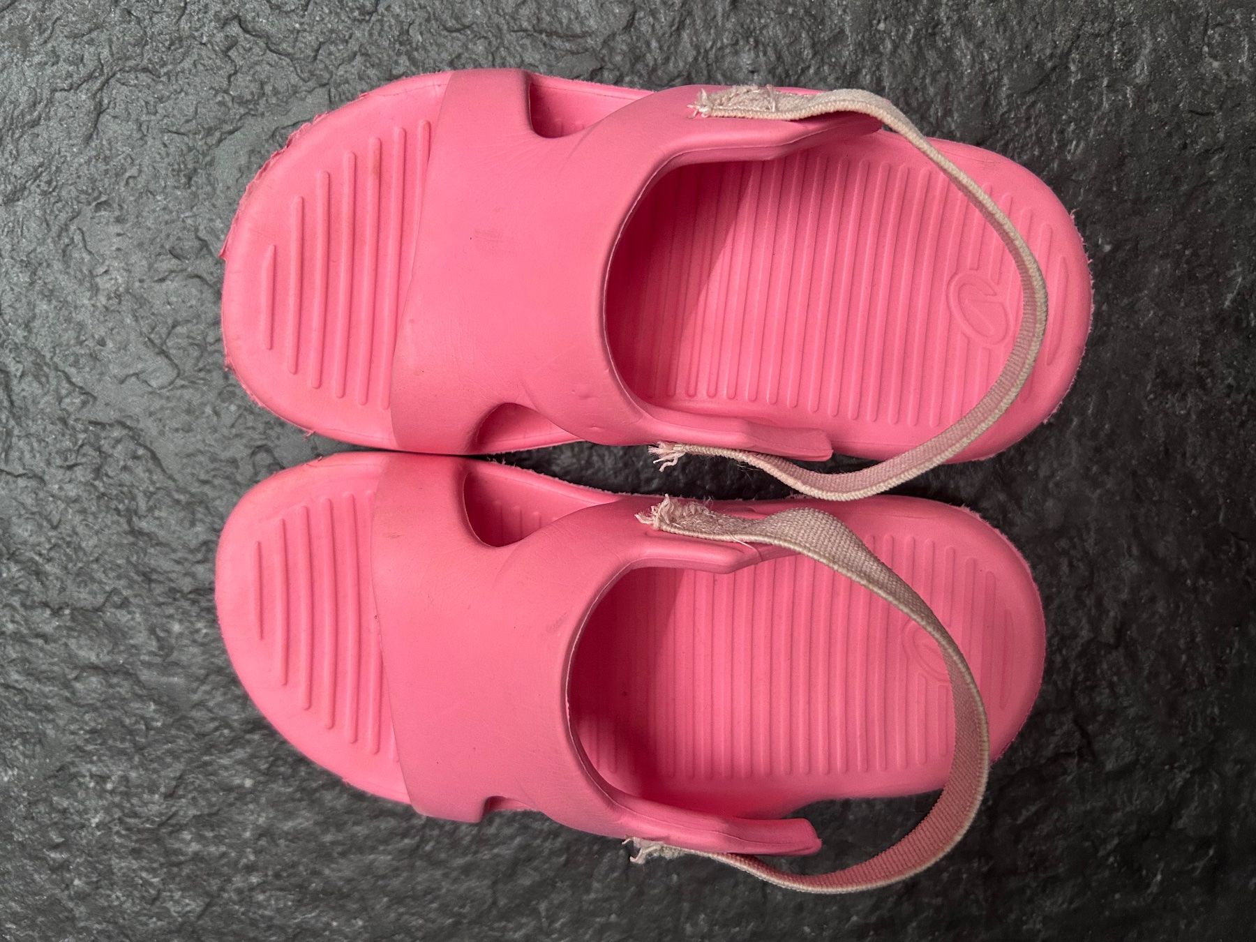 Scarpe per ragazzi: Sommerschuhe, 23/24 – Usato da Winterthur venduto da ela_qbz6