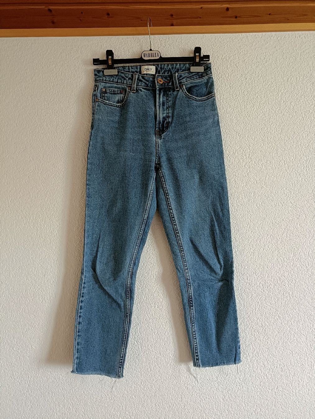 Only Jeans: Jean ONLY / Taille 34 / Coupe droite – Gebraucht aus Vaulruz von O_DDM