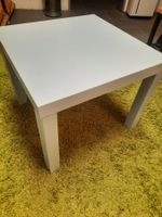 hellblauer Beistelltisch