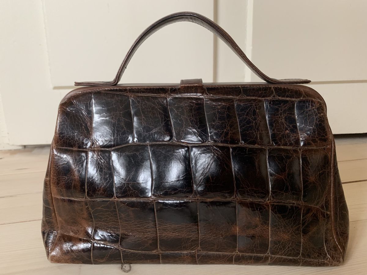 Borse da donna: Vintage-Tasche Artigiani Venezia – Usato da Teufen AR venduto da parazello 2