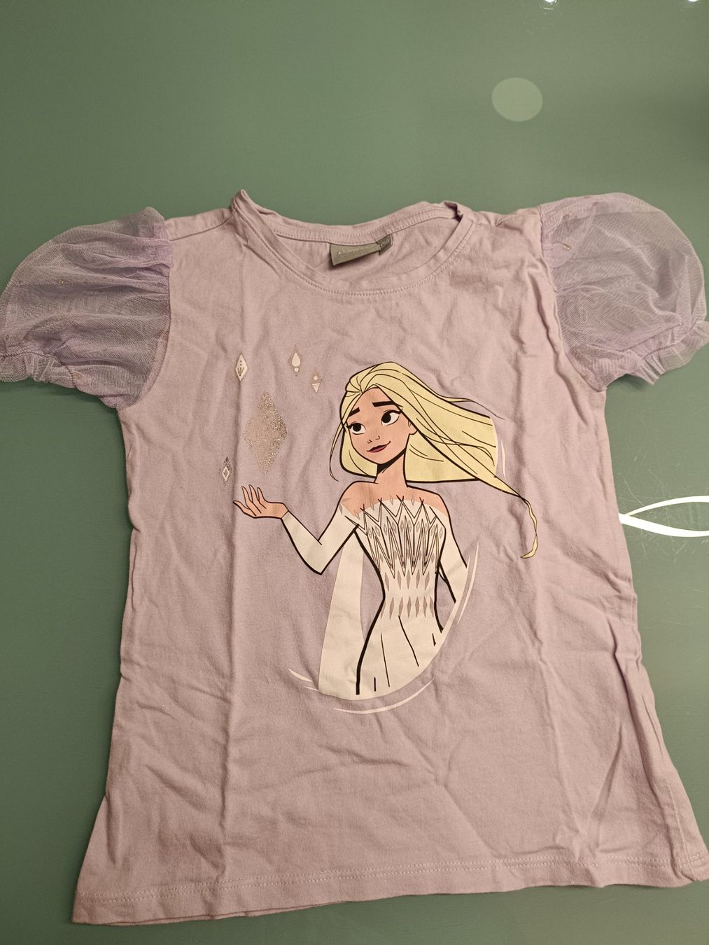 Camicette, T-shirt & Top: Disney Eiskönigin T-Shirt 128 – Usato da Wohlen AG venduto da Fabe3