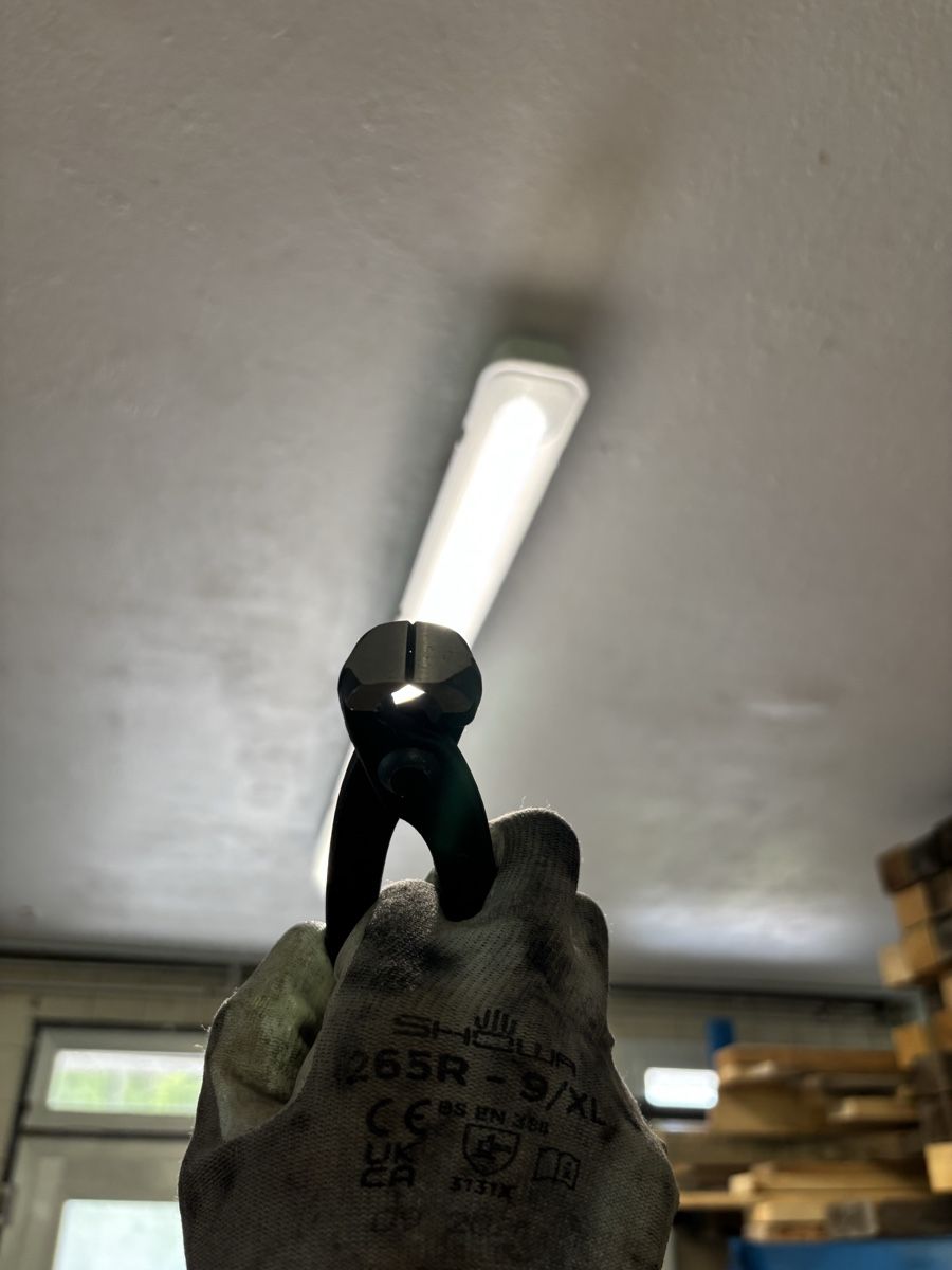 Knipex Tutti gli attrezzi: 2x KNIPEX Beisszange – Usato da Bärau venduto da Luschwa 4