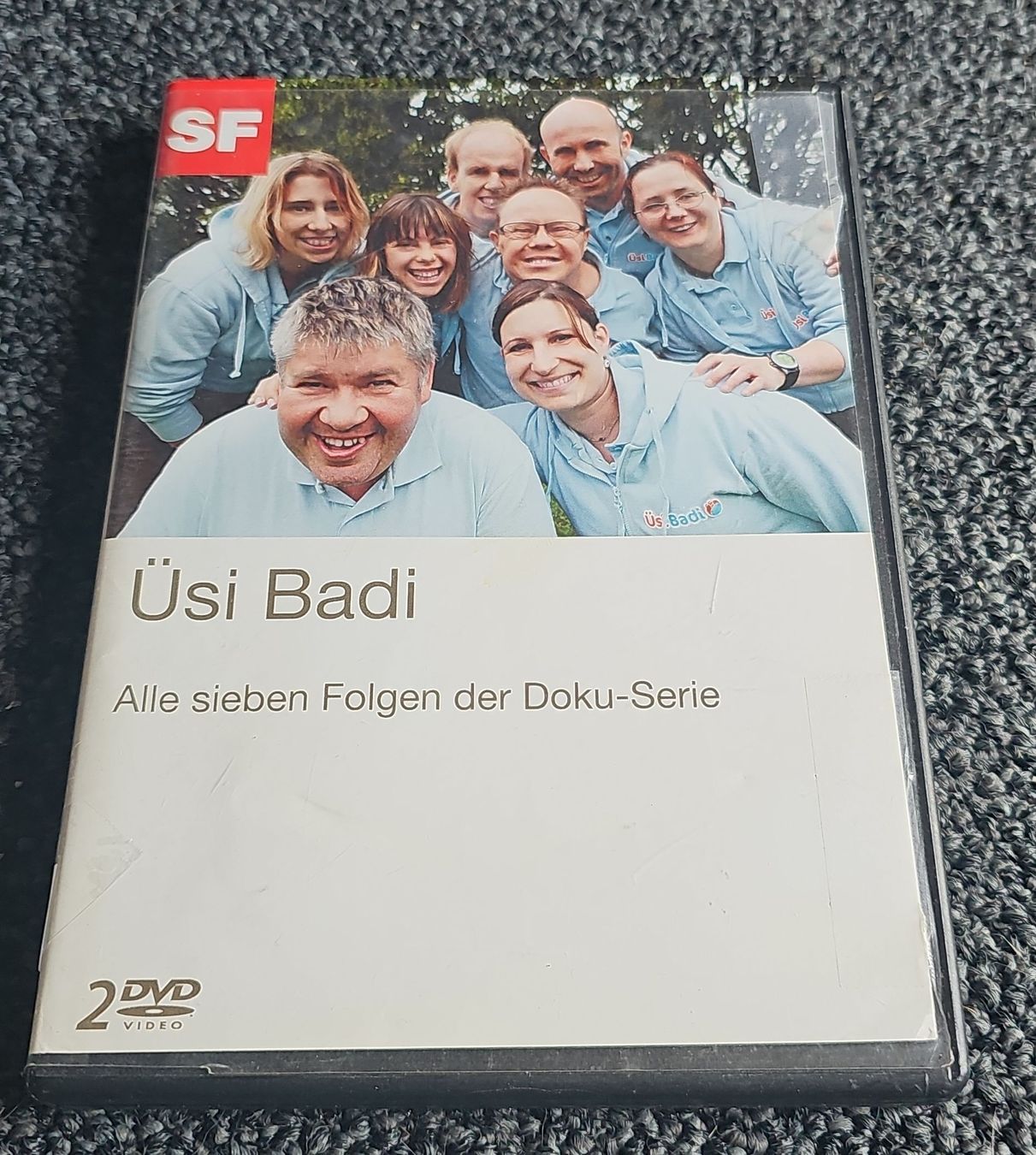 Alle DVDs: DVD Üsi Badi SF 2(21965) – Gebraucht aus Ruswil von jan_bxl5