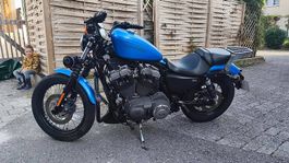 Harley XL1200N Nightster, gepflegt und sofort fahrbereit.