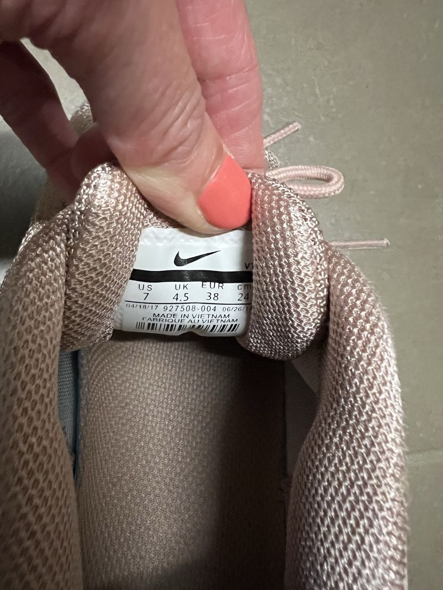 Scarpe per ragazze: Turnschuhe – Nuovo (secondo la descrizione) da Holderbank AG venduto da bg79 3
