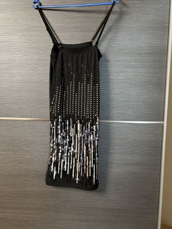 Kleid mit Pailletten