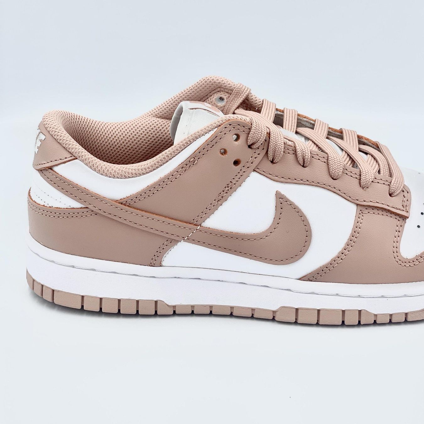 Nike Scarpe da donna: Nike Dunk Low Rose Whisper EU 36 – Nuovo e nell'imballaggio originale da Erlinsbach venduto da sasneakers 2