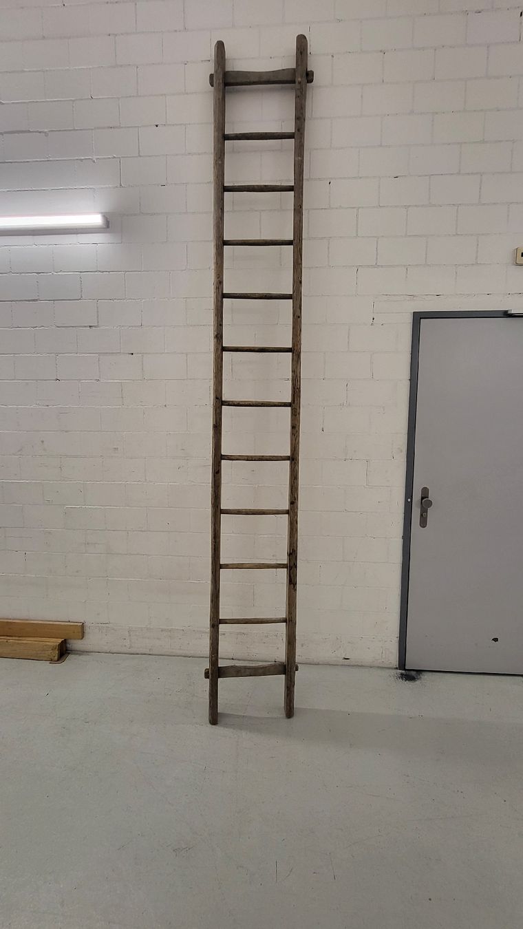 Scale: alte Holzleiter – Usato da Jona venduto da eda_bh5l