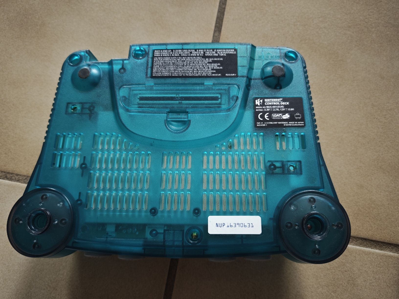 Nintendo Konsolen: Nintendo 64 transparent türkis mit 5 Games – Gebraucht aus Leibstadt von Rova 5