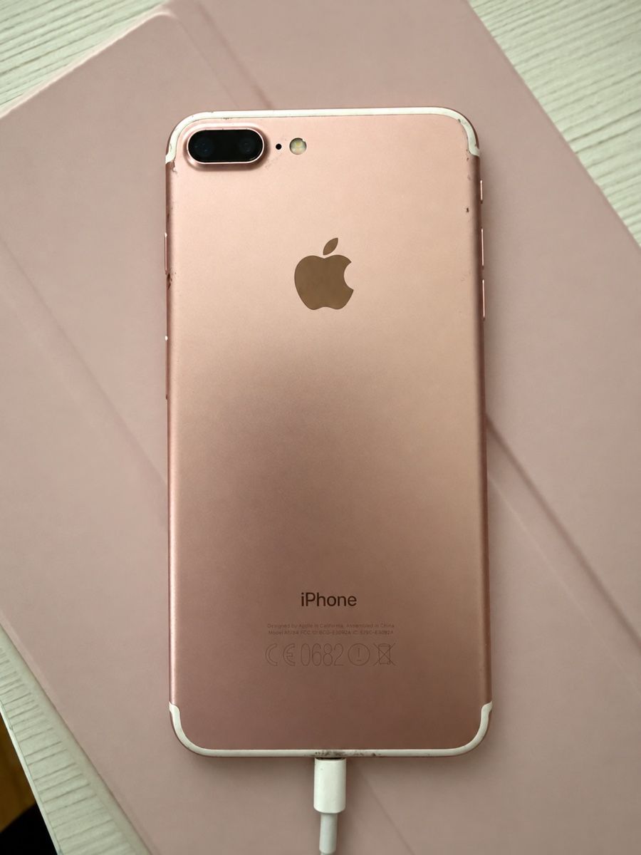 Apple Portables: iPhone 7Plus  – D'occasion à Menziken par S7V8T 1