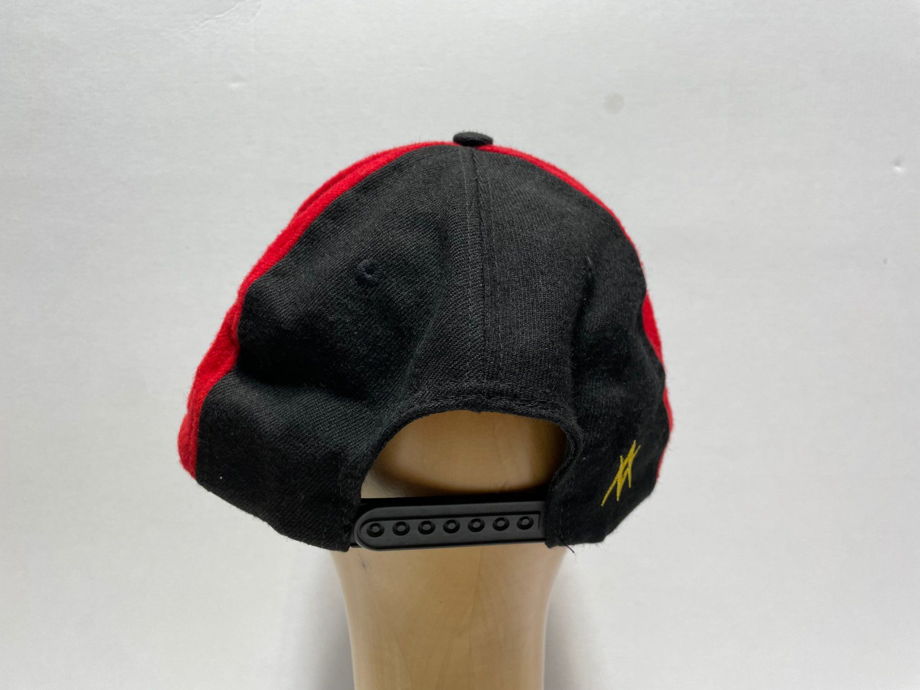 Copricapi, berretti & cappellini: Vintage 90s Wool 6-Panel Cap Völki Skifahren – Usato da Zürich venduto da le_souk 2