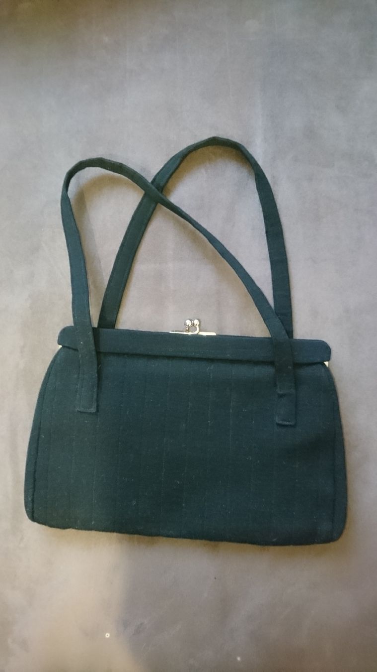 Borse da donna: Petit sac à main noir – Usato da Châtelaine venduto da Gio54321 1