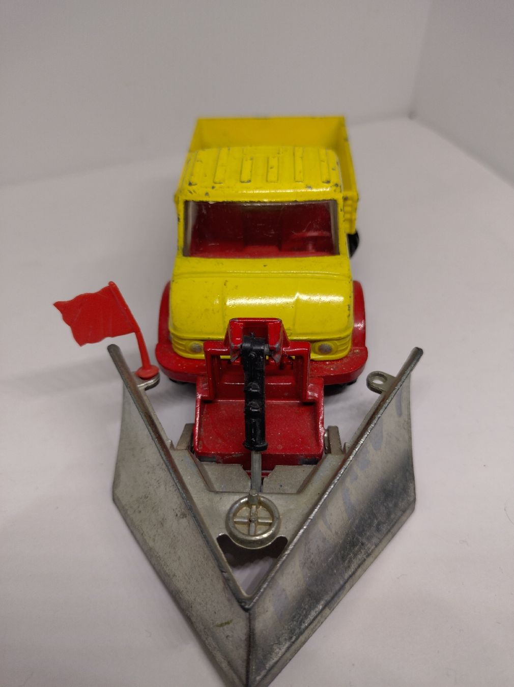 Corgi Toys Kit di modellismo & Modellini statici: Corgi, Unimog 400 chasse-neige  – Usato da La Chaux-de-Fonds venduto da Pierrot8404 7