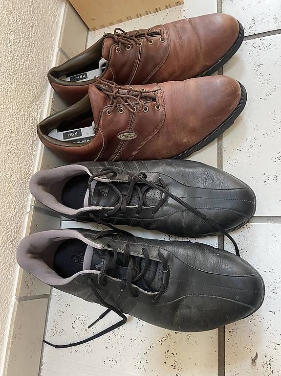 Chaussures hommes: Golf Schuhe Gr. 44 und Bälle – D'occasion à Zug par Rembrandt2 1
