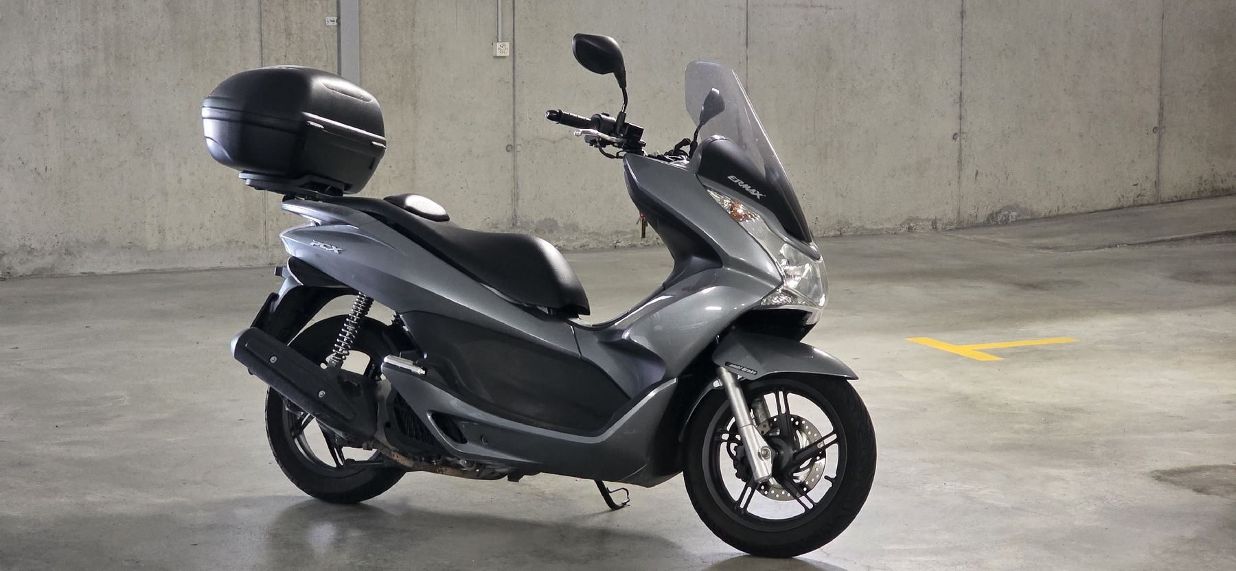 Honda Scooter: Honda Pcx 125cc – Usato da Stans venduto da Andre_Gouveia 1