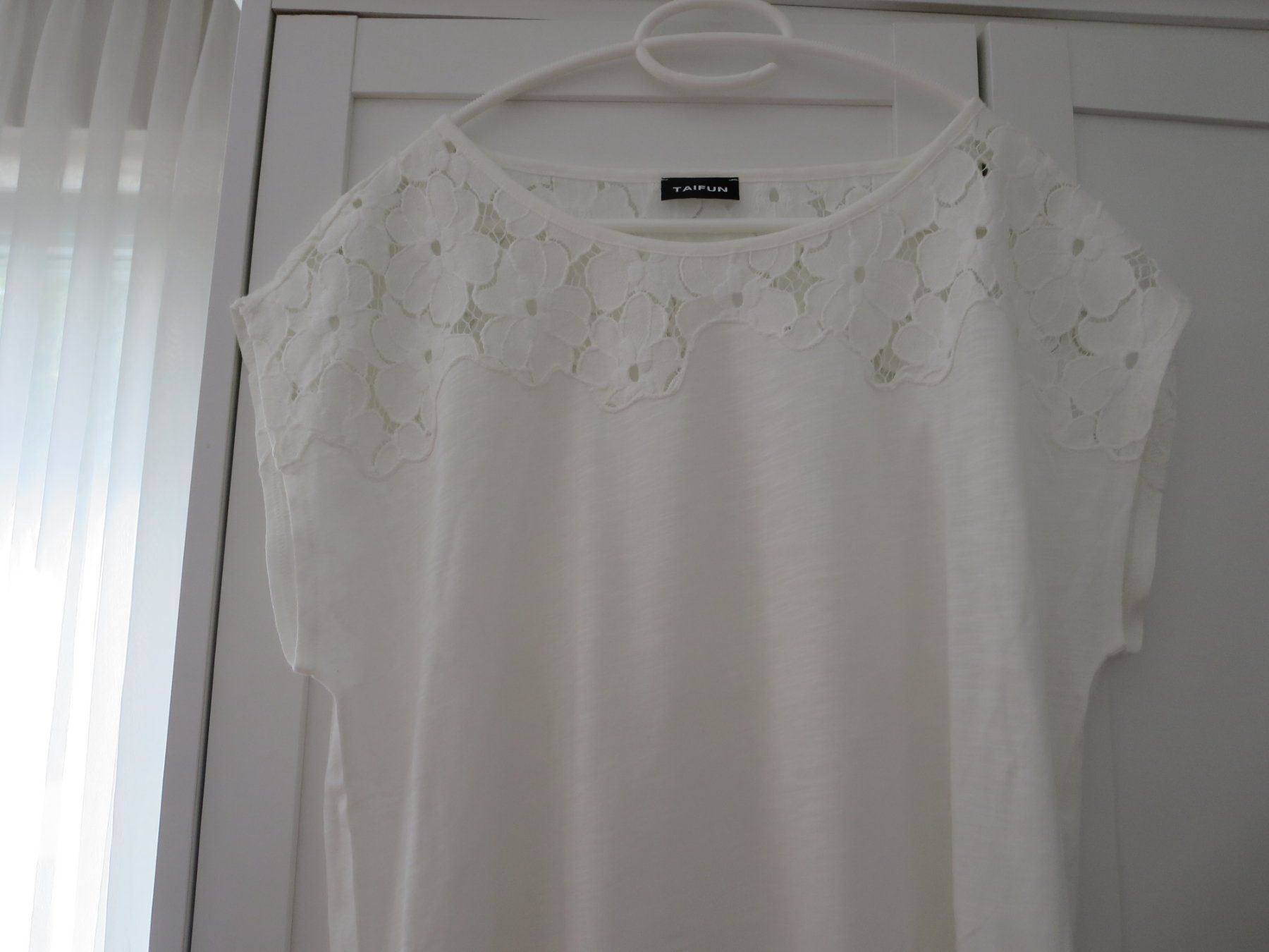 T-shirt: 2 Damen Sommer Shirts /Gr. 42/44 – Usato da Wallisellen venduto da Arvenstube 6