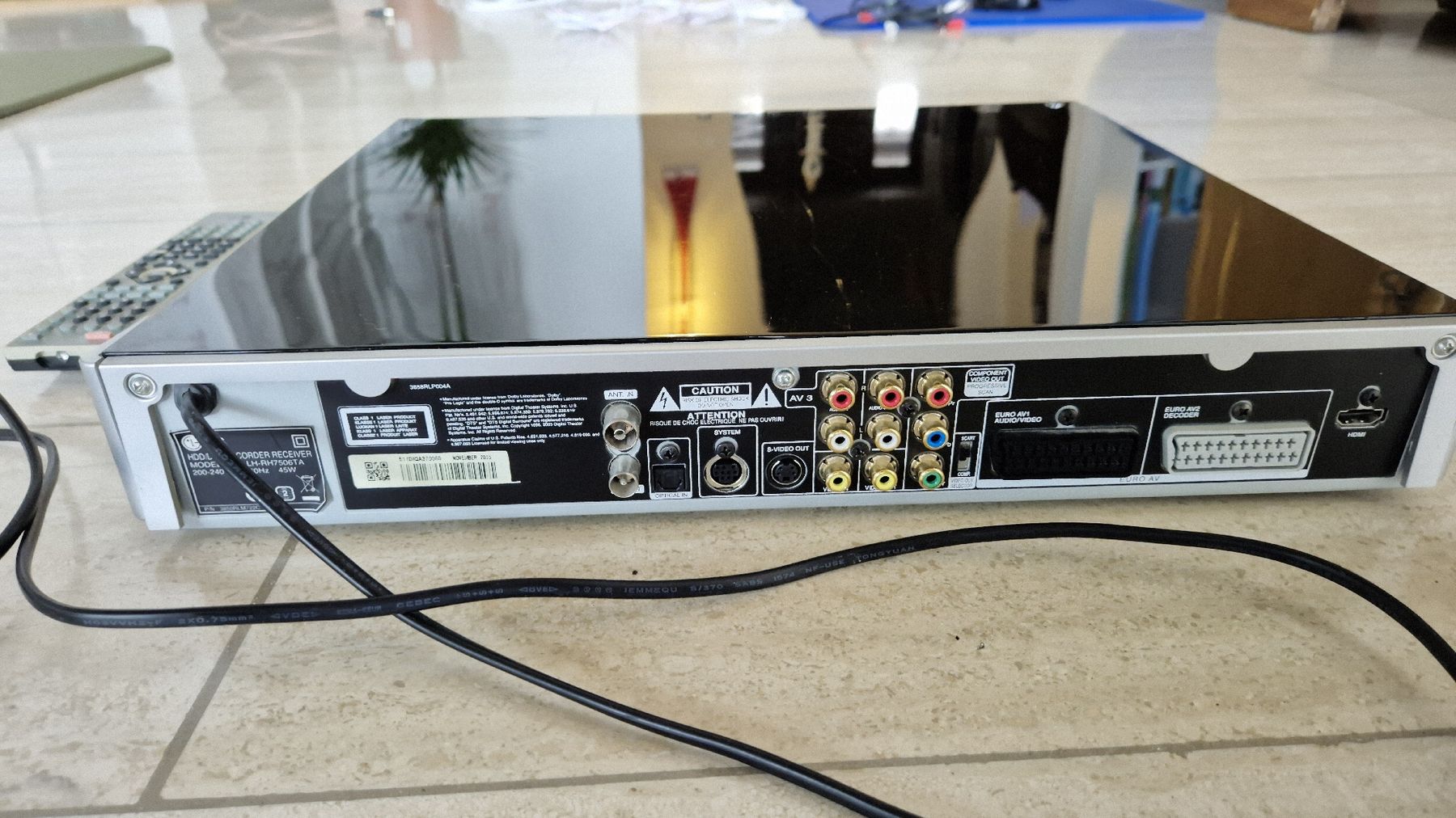 LG Home Cinema: Soundsystem LG – Usato da Appenzell Meister. venduto da Morize98 2