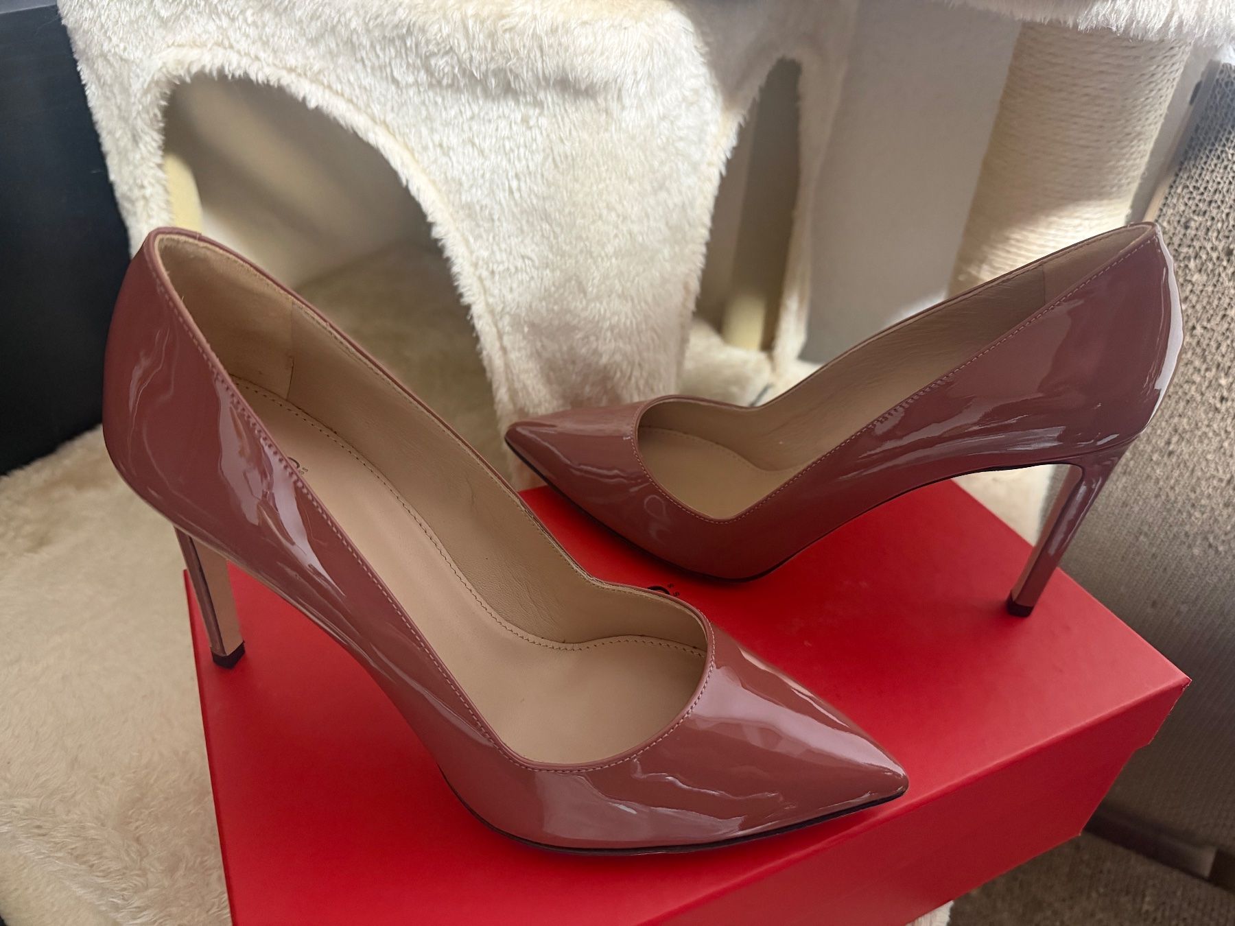Hugo Boss Scarpe da donna: Escarpins Hugo Boss NEUFS – Usato da Penthalaz venduto da gabibl5 2