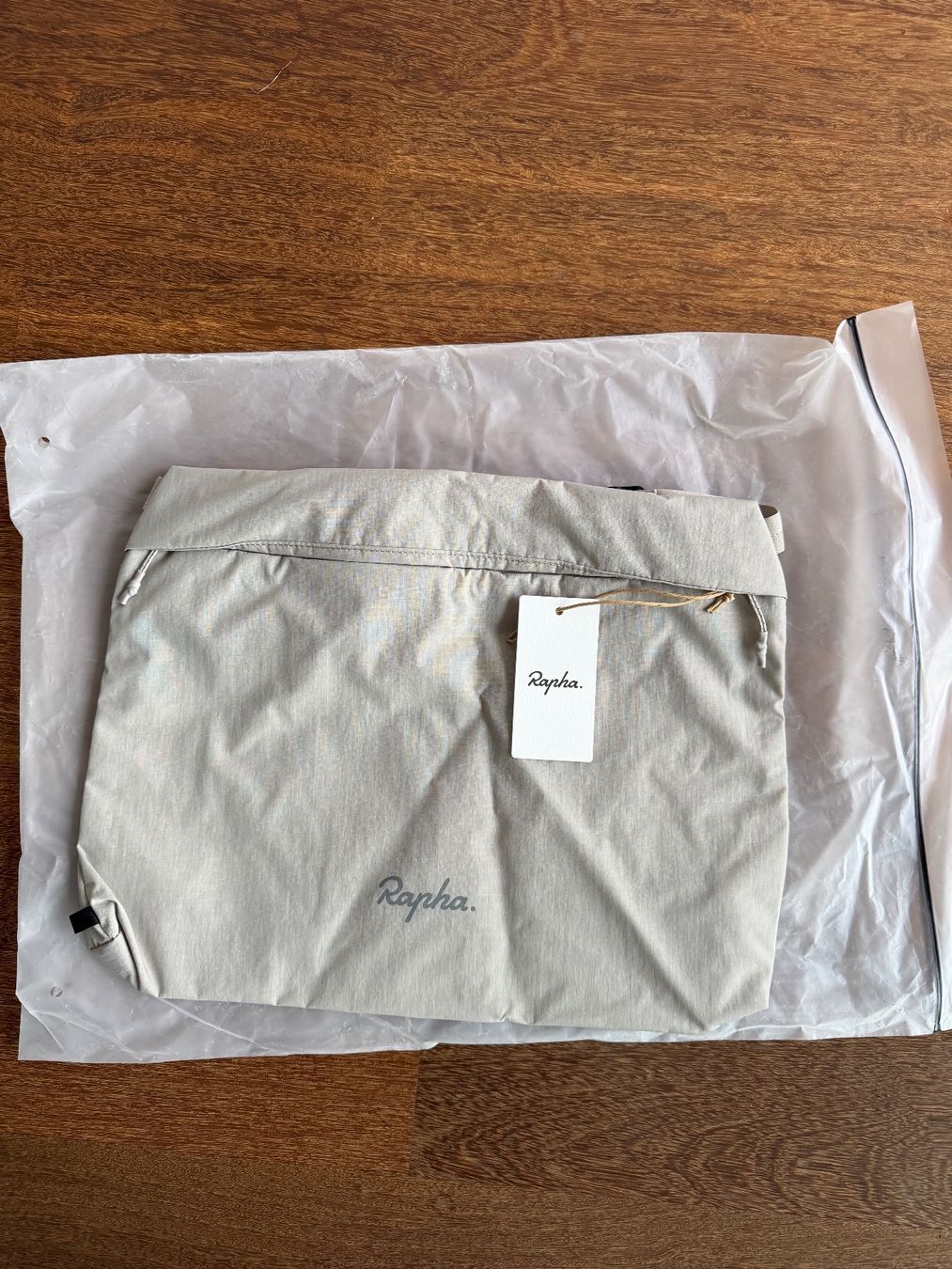 Rapha Taschen: Rapha Tech Musette – Neu und originalverpackt aus Ennetbaden von miboo