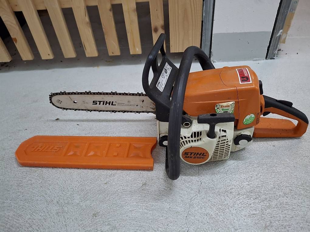 Stihl Seghe: Stihl MS 210C Kettensäge – Usato da Reinach AG venduto da Allmendhoelzler