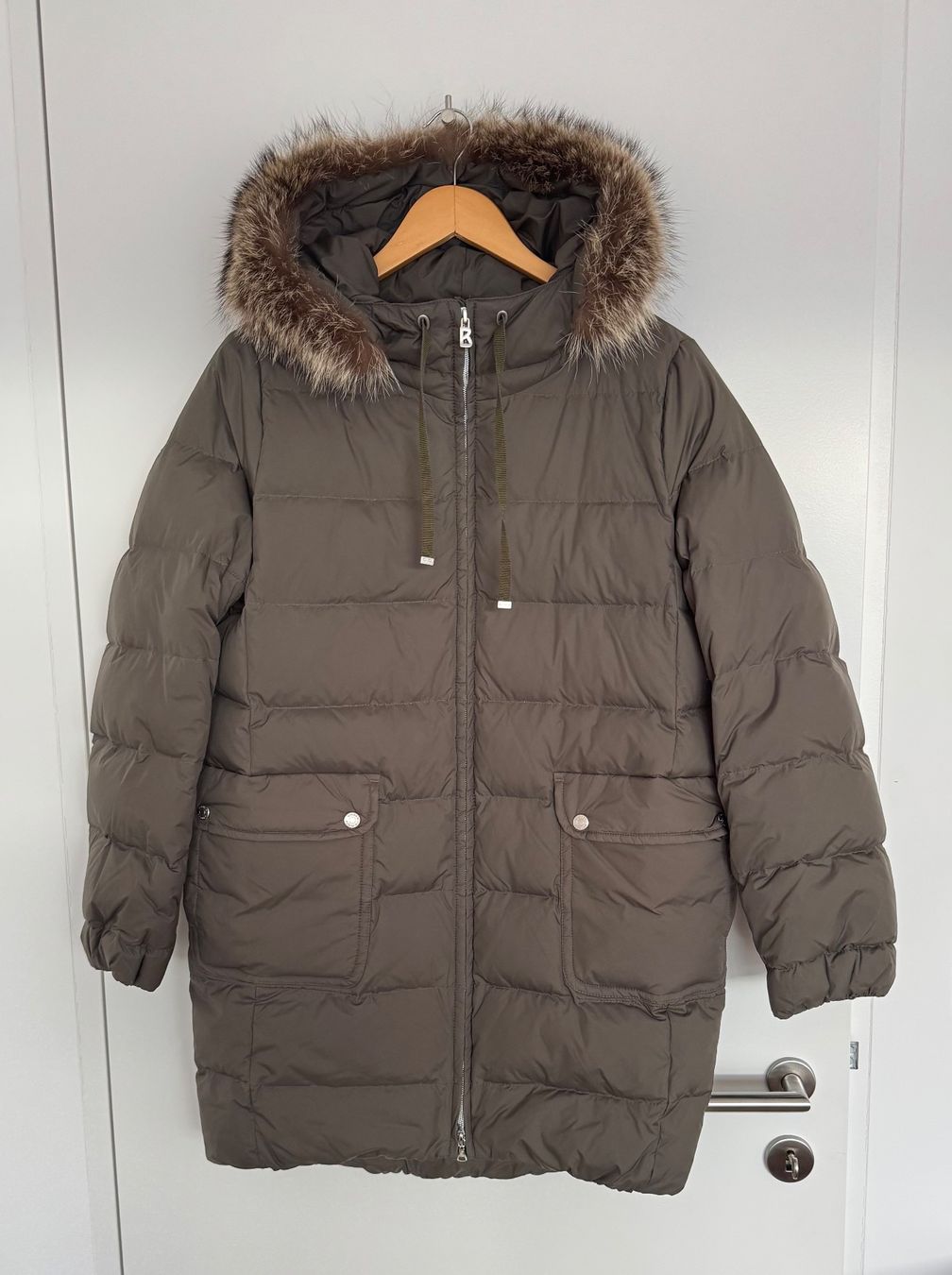 Bogner Giacche: Bogner Damen Daunenjacke Größe 40 in Olive – Usato da Kloten venduto da mybestbrands 1