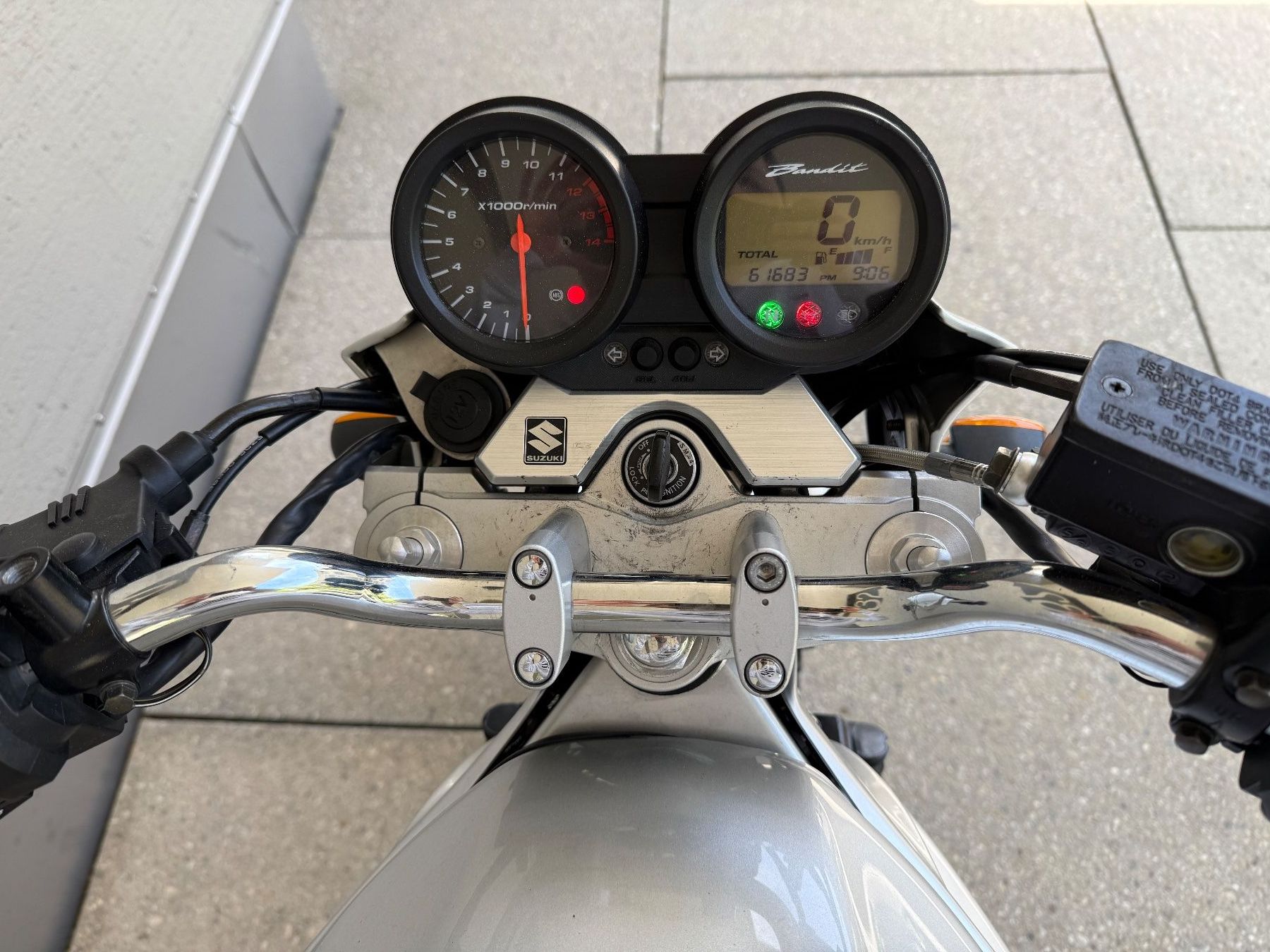 Suzuki Strada: SUZUKI GSF 650 A Bandit – Usato da Zürich venduto da Atelier_Zevaco 3