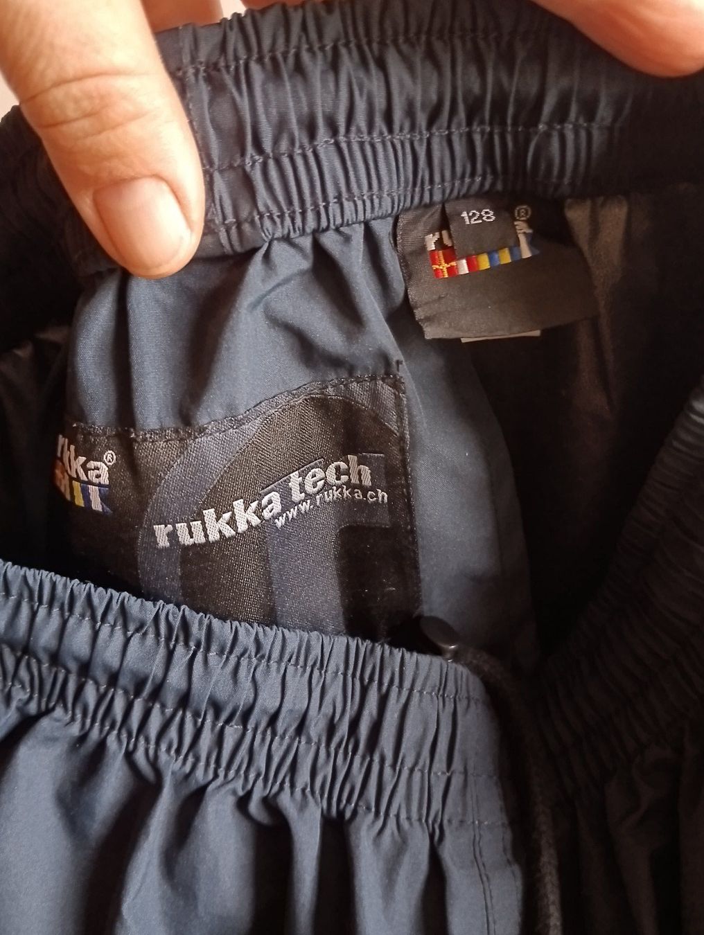 Rukka Pantaloni: Regenhose rukka 128 – Usato da Nänikon venduto da aweiss01 2