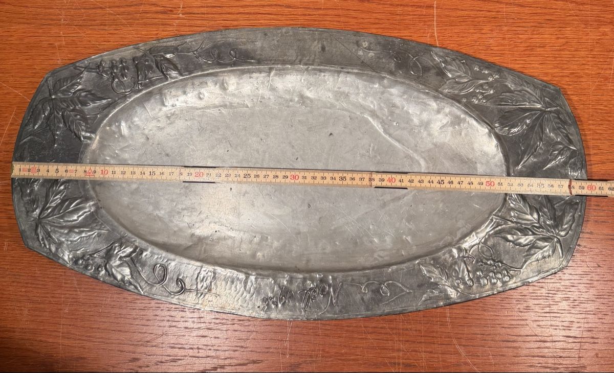 Piatti di portata: Vintage Pewter Tray, Fish Serving 1900s – Usato da Lausanne venduto da artnouveau04 6