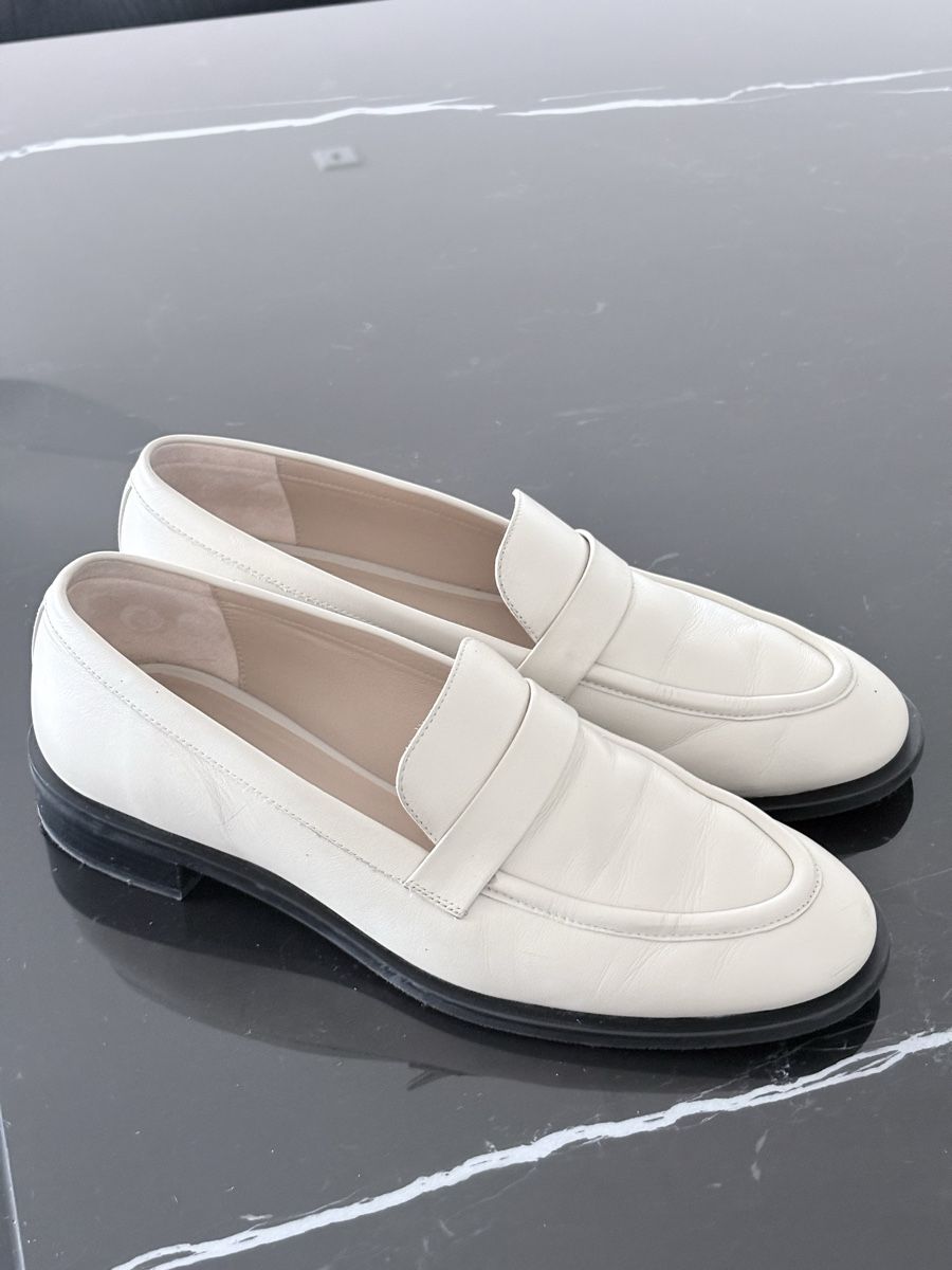 Stuart Weitzman Chaussures femmes: Stuart Weitzman Leder Loafers Grösse 41 – D'occasion à Zürich par auto-moto