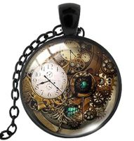 ⚙️ Steampunk-Anhänger mit Halskette - Ein Hauch von Vintage!