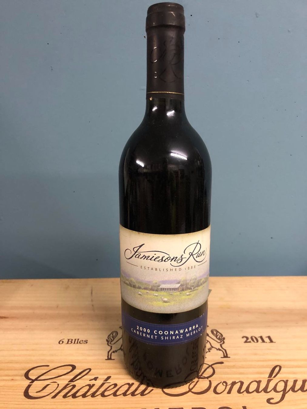 Wein: 2000 JAMIESONS RUN CABERNET-SHIRAZ-MERLOT – Neu und originalverpackt aus Münchenstein von weinundspirituosen