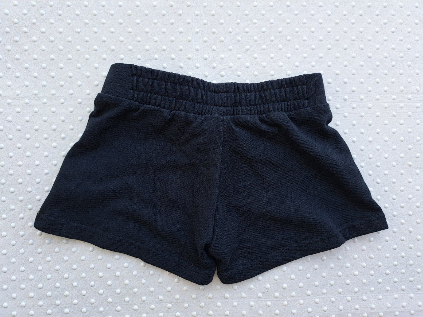 Manor Pantaloni: Neu! Coole Shorts Gr. 110 "move on" Manor – Nuovo e nell'imballaggio originale da Gysenstein venduto da joshuas81 1