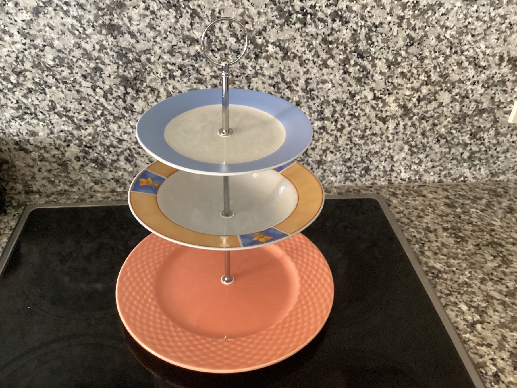 Teller: Etagere 3 stöckig – Neu (gemäss Beschreibung) aus Minusio von scotch111