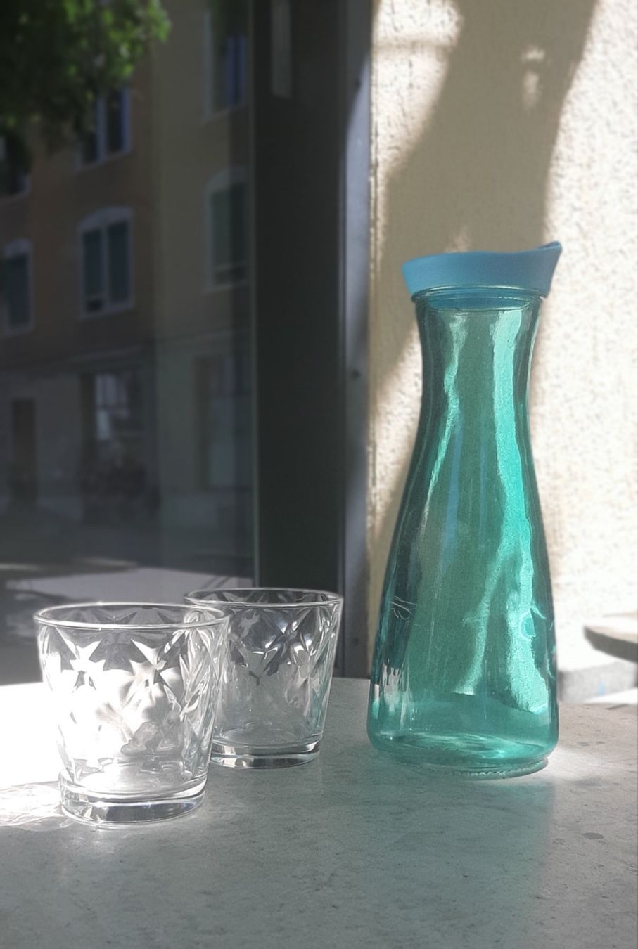 Caraffe: NEU Wunderschöne Glas Karaffe – Nuovo e nell'imballaggio originale da Zürich venduto da Venecia25 1