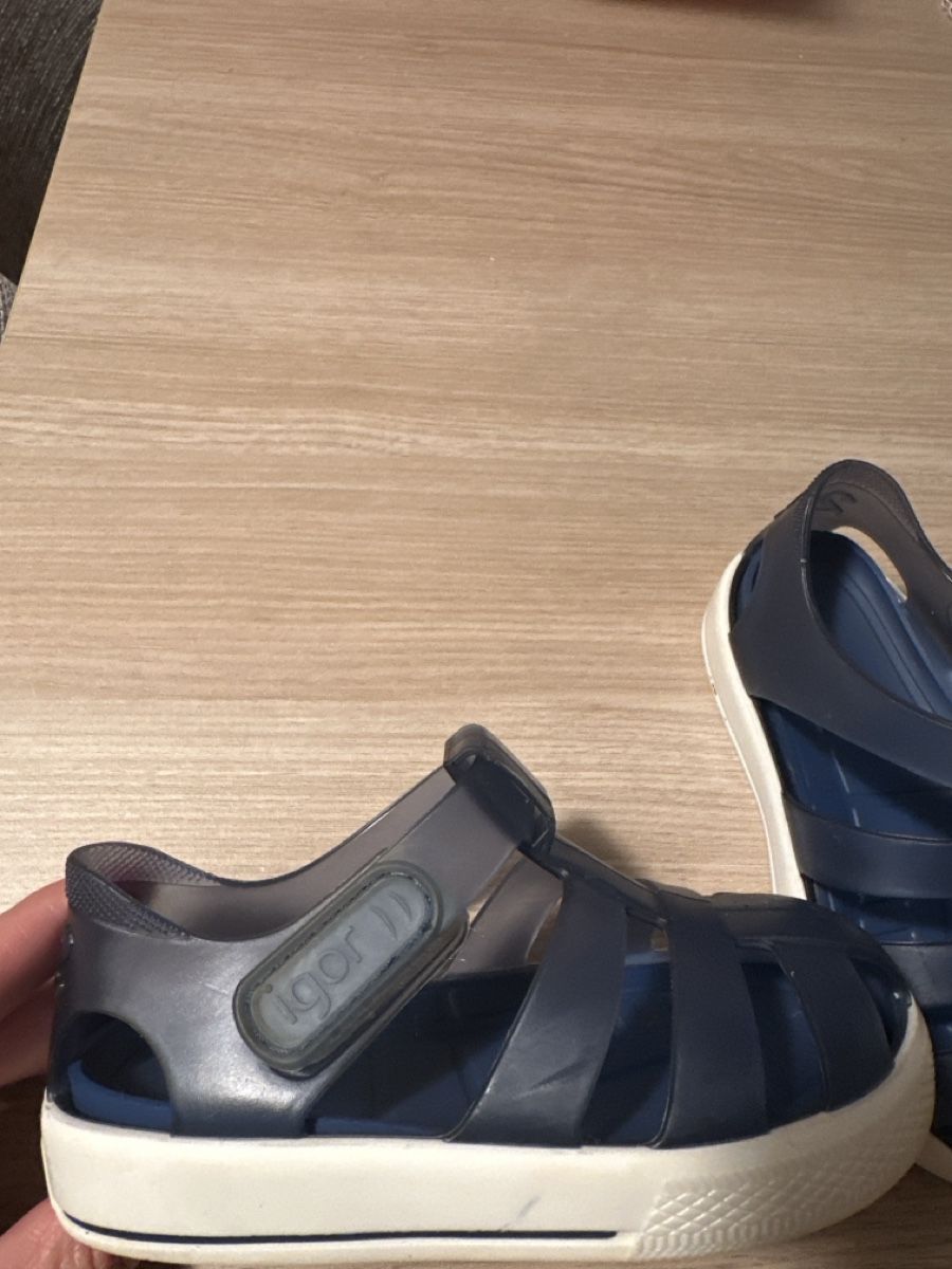 Scarpe per ragazzi: Igor Kinderschuhe in Größe 22 – Usato da Landquart venduto da K_B_T 1