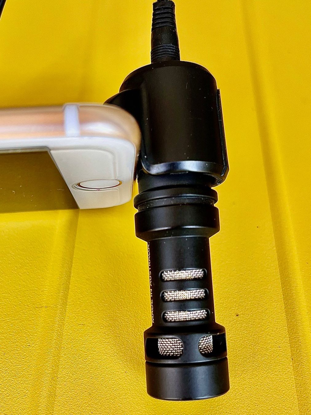 Røde Microfoni: iPhone-Mikrofon Røde – Usato da Basel venduto da Broco 2