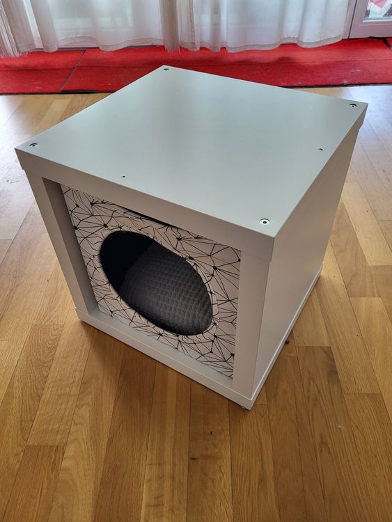 Regal Kallax 1er, weiss mit KatzenkorbEinsatz (IKEA) Kaufen auf Ricardo