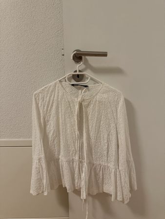 Zara Bluse, weiss, Grösse M - Perfekt für den Sommer!