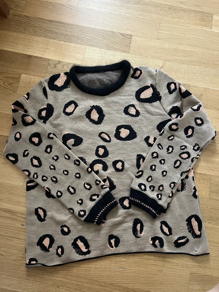 Lotti di vestiti: Schönes Kleider-Set Grösse M (Jupe und Pullover) – Usato da Winterthur venduto da Ste_Uho 3